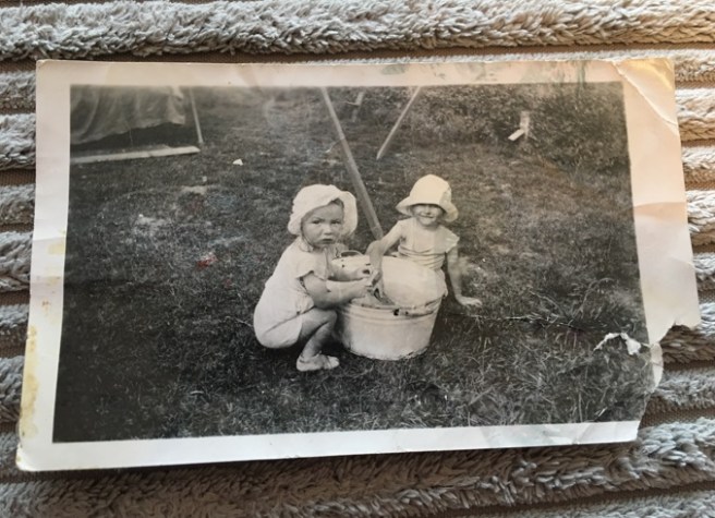 gran-and-janette-babies